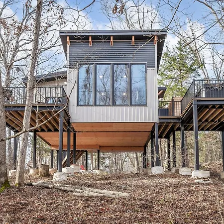Villa Whispering Pines Treehouse - Sunrise